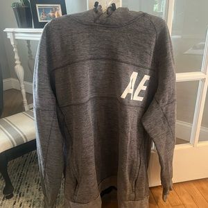 AE men’s sweatshirt